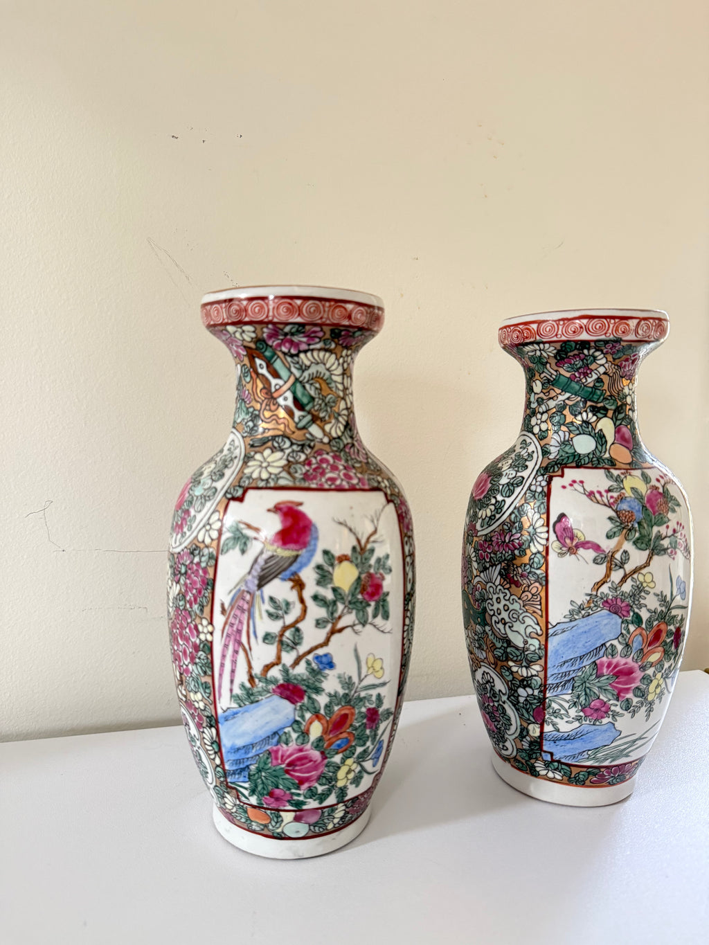 Vintage Rose Famille Vases