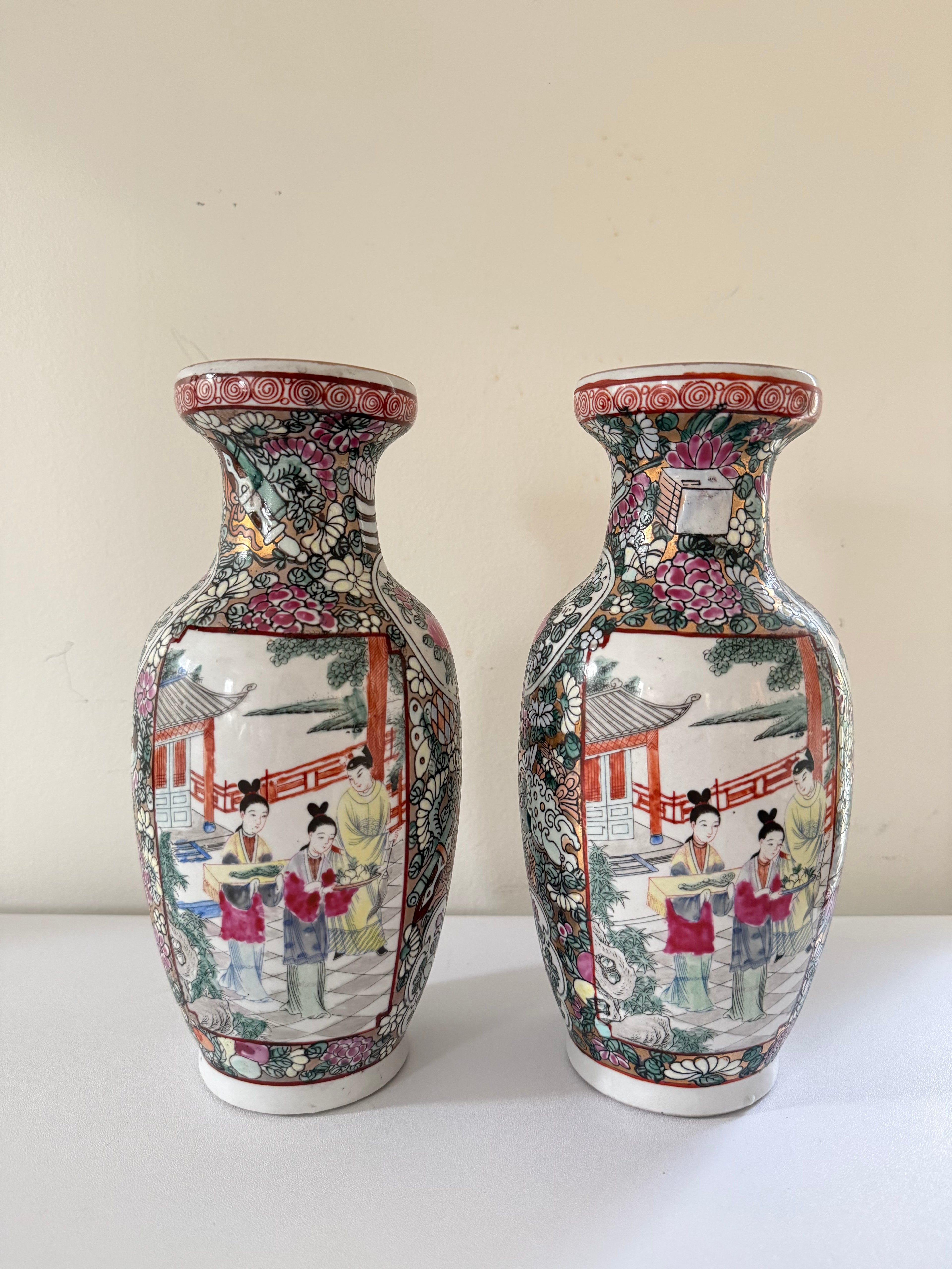 Vintage Rose Famille Vases
