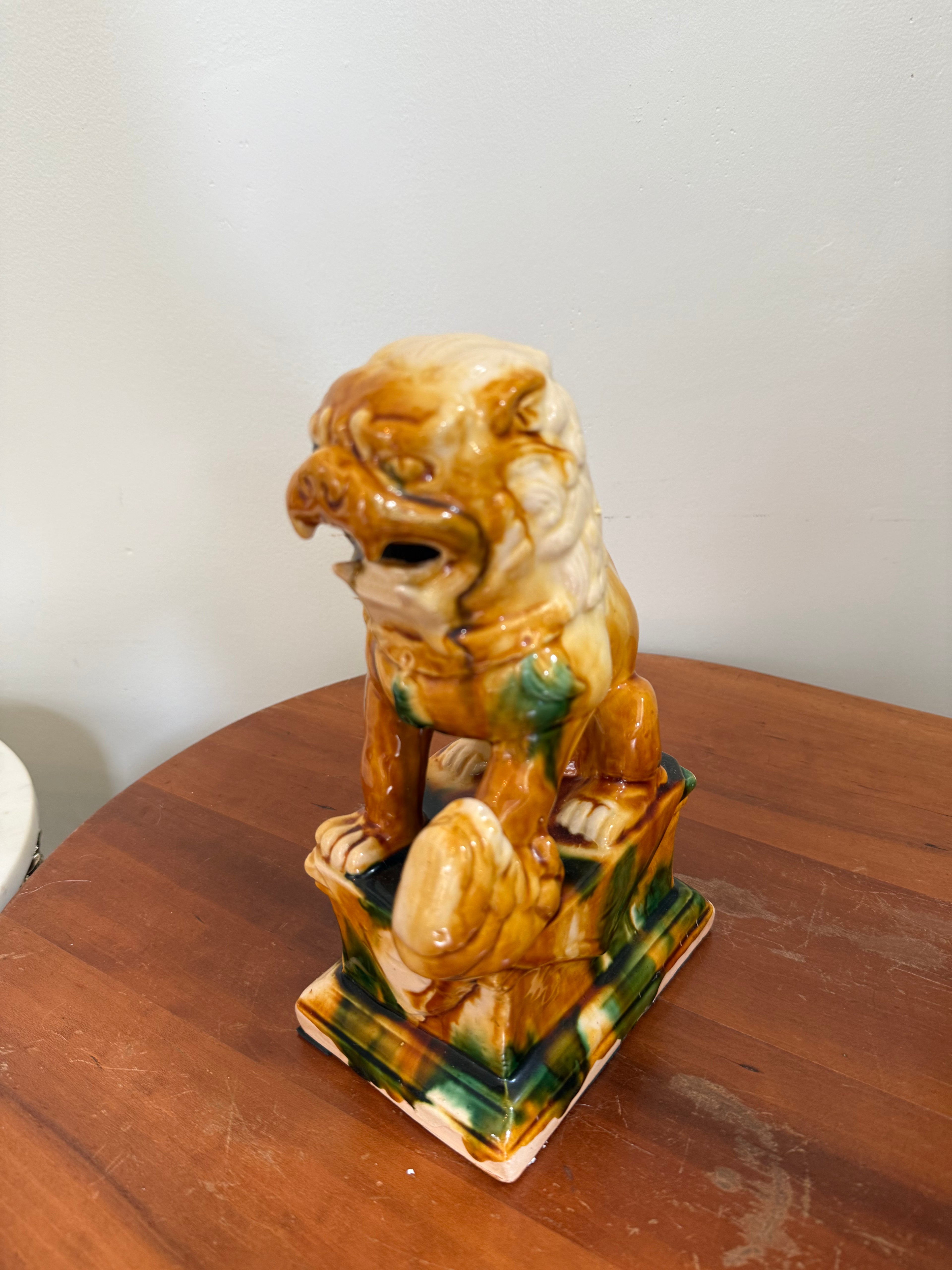Ceramic Chinese Foo Dog